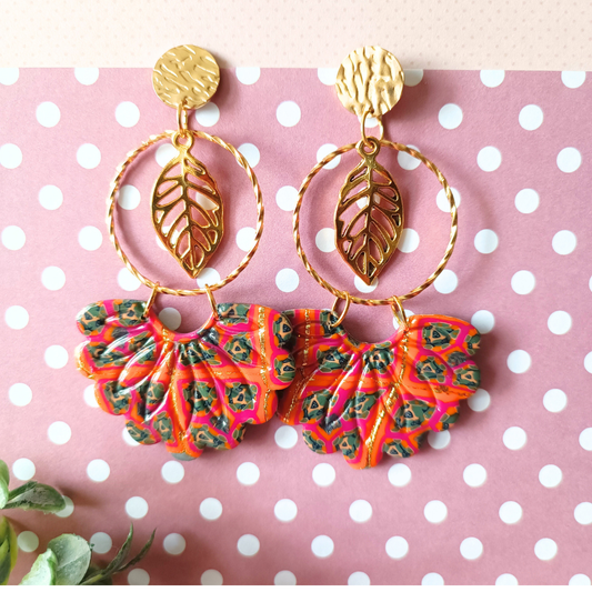 bijoux boucles doreilles pendantes or dorees fimo pate polymere acier inoydable clou feuille cercle paon automne orange fushia kaki creatrice francaise vendee createur artisanal fait main piece unique