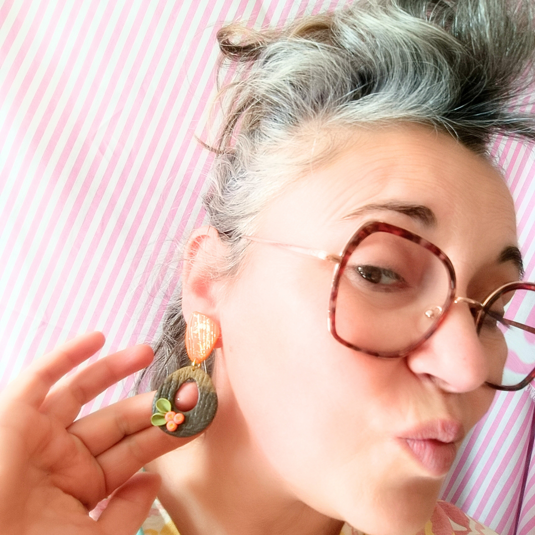 boucles doreilles clou acier inoxydable fimo argile polymere ovale fleur floral feuille or marron dégradé automne artisanal fait main vendee creatrice francaise