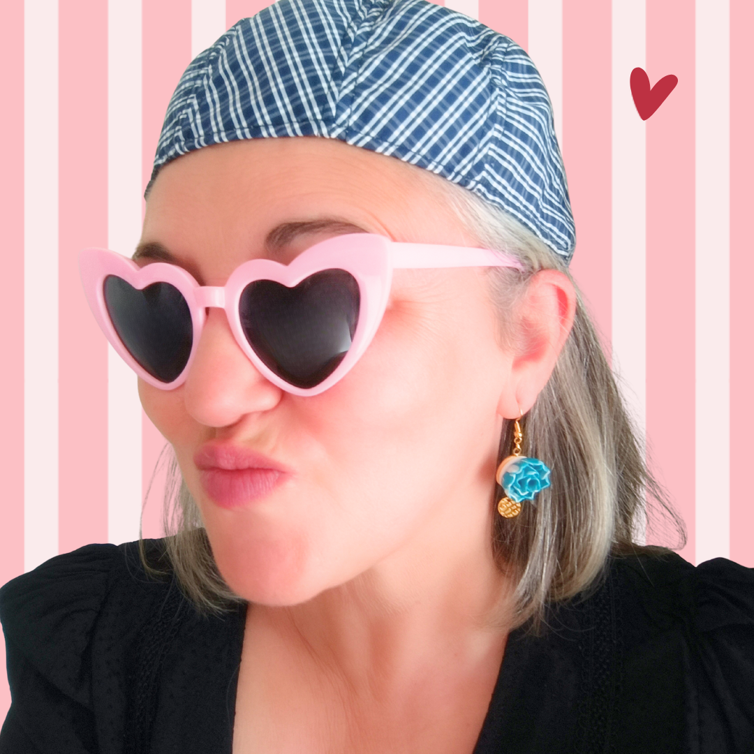 boucles d'oreilles fimo argile polymère pendantes crochet acier inoxydable artisanal fait main vendée fleur bleu or