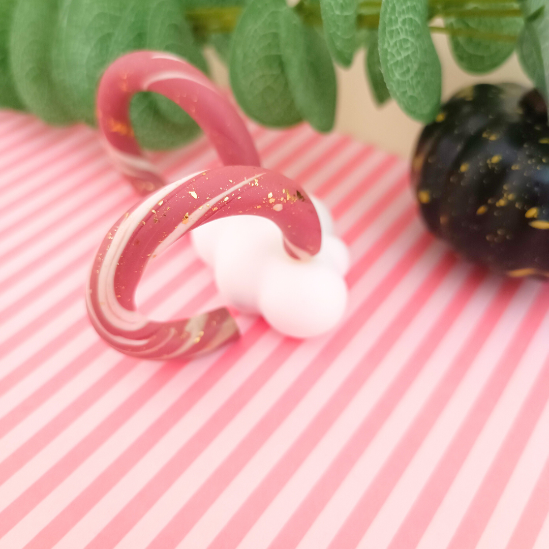 boucles doreilles grandes creoles argile polymere fimo clou acier inoxydable vieux rose blanc feuille or artisanal fait main vendee creatrice francaise