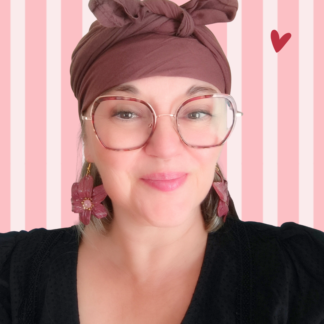 boucles doreilles grosse fleur fimo argile polymere crochet pendantes acier inoxydable or doré bordeaux lie de vin artisanal fait main vendée